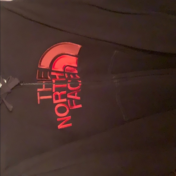 North Face black hood - Picture 2 of 2
